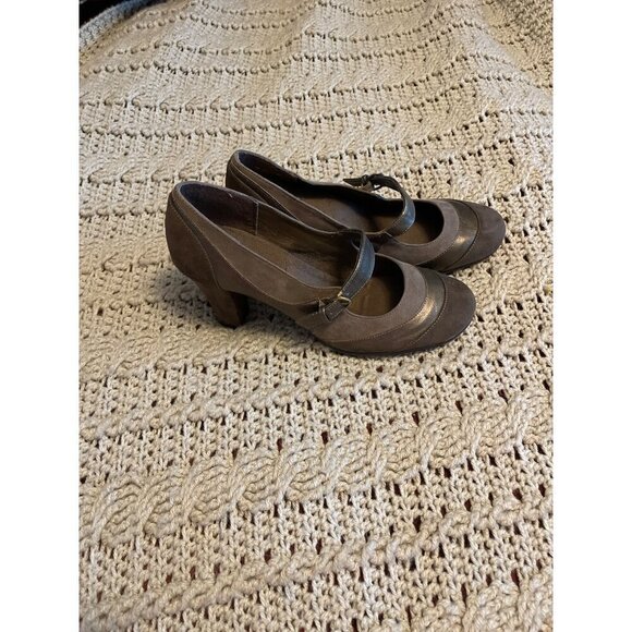 Aerosoles 3-tone Suede feel Mary Jane pump WOMEN'S SZ 10 LIKE NEW BROWN, BRONZ - Picture 1 of 12